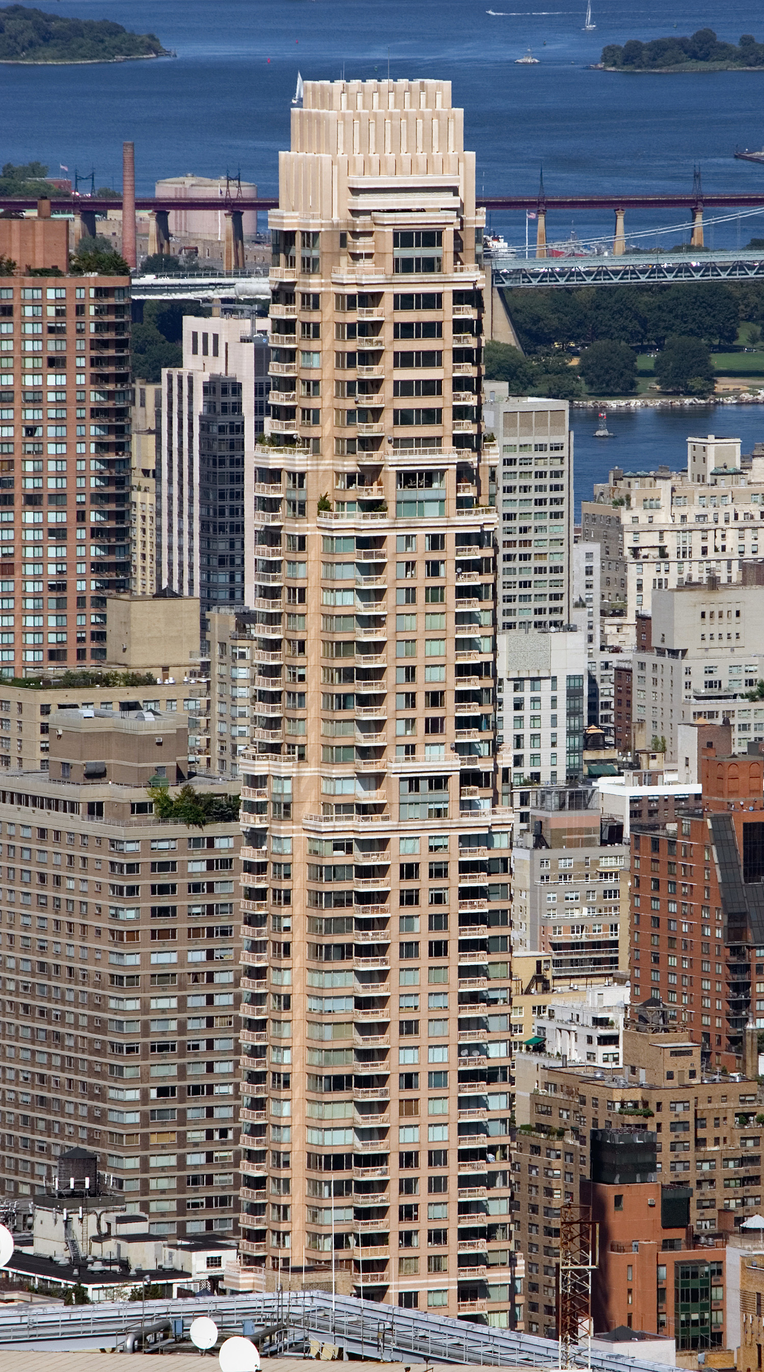 Trump Palace, New York City - View from Top of the Rock. © Mathias Beinling